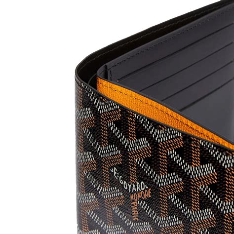 goyard victoria wallet size.